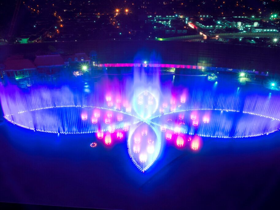 Okada Manila dancing fountain show at night